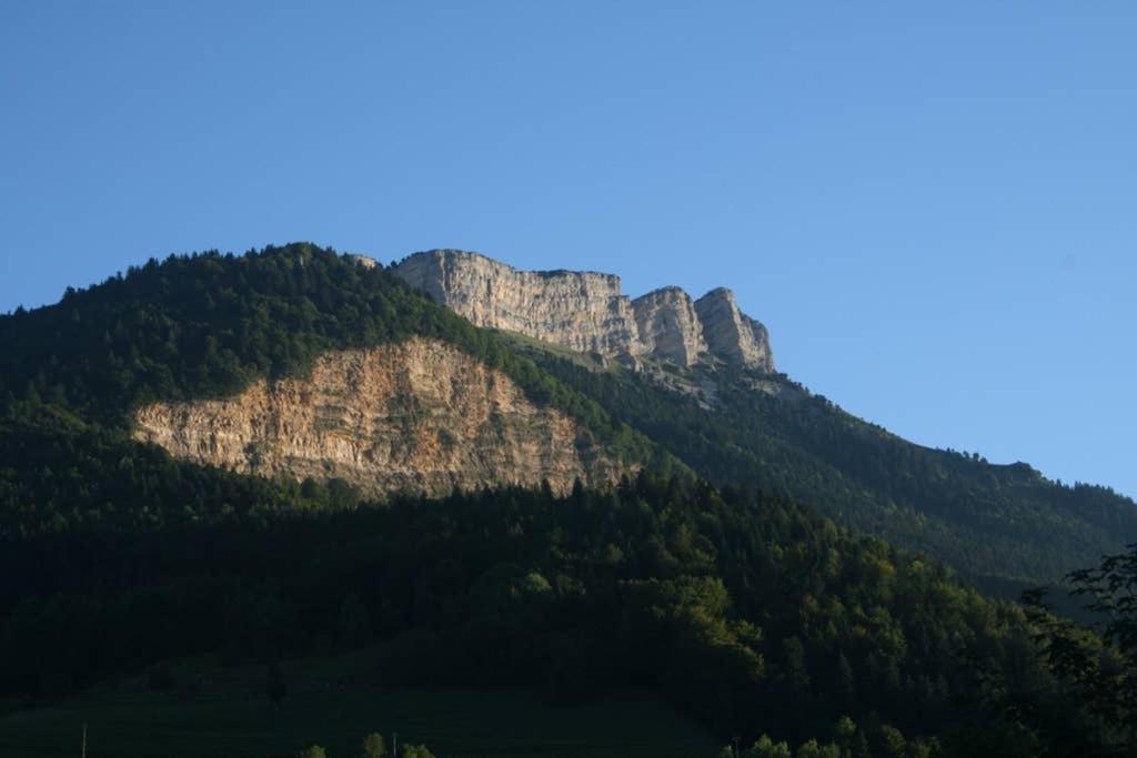 Gite Le Wallis Le Sappey-en-Chartreuse Exterior foto